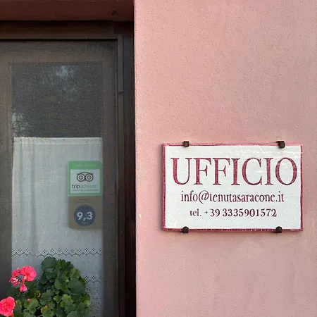 Landhuis Tenuta Saracone *