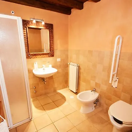 Tenuta Saracone Landhuis Montalto di Castro